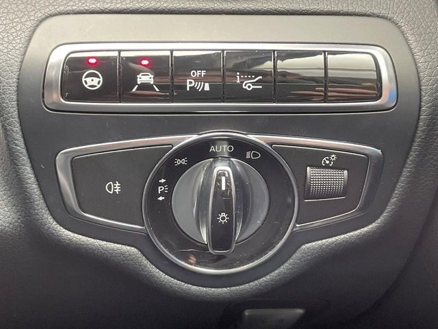 ���w�b�h�A�b�v�f�B�X�v���C:���݂̑��x�⑖�s�����f�W�^���\���ŉ^�]�ȑO���̃K���X�ɓ��e!�^�]���A���������炳���K�v�ȏ����m�F�ł���̂łƂ��Ă��֗��ň��S!