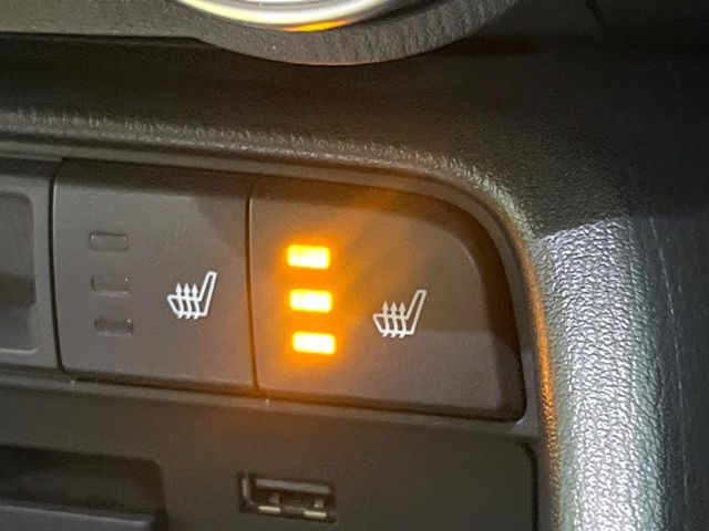 ���S�ȃV�[�g�q�[�^�[:���������ӂ�郌�U�[�V�[�g�ɁA�V�[�g�q�[�^�[�𓋍ڂ��Ă���܂��B