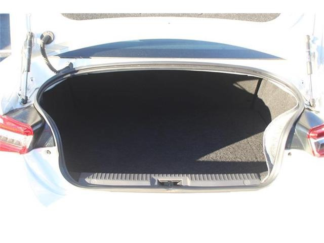 ���Ǝҗl�ւ̔̔��͂��f�肳���Ă��������܂��B �Ԍ������ԗ��̏ꍇ�́A�Ԍ����擾�������x�������z�ŕ\�����Ă���܂��B