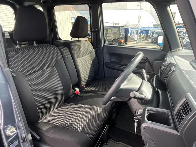 �^�]�ȃV�[�g���͎g�p�������Ȃ��A�ǍD�ȏ�ԂƂȂ��Ă��܂��B���J�Ɏg���Ă������Ƃ��悭�킩��܂��ˁB