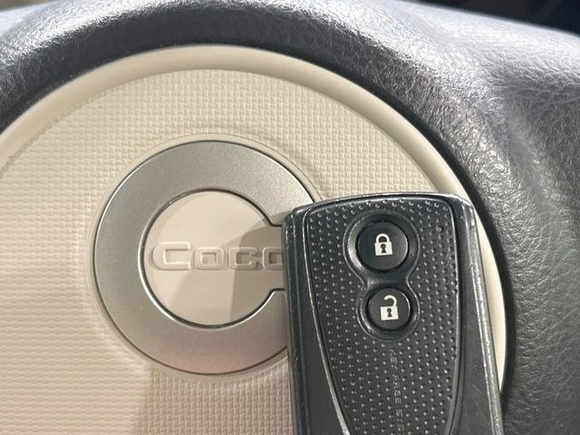 �y�L�[�t���[�V�X�e���z�J�o����|�P�b�g�ɓ��ꂽ�܂܂ł��h�A�̎{���E�������\�ȃX�}�[�g�L�[�𑕔��B�G���W���̃I���E�I�t�����J�M�����o���K�v����������Ƃ��Ă��֗��ł���