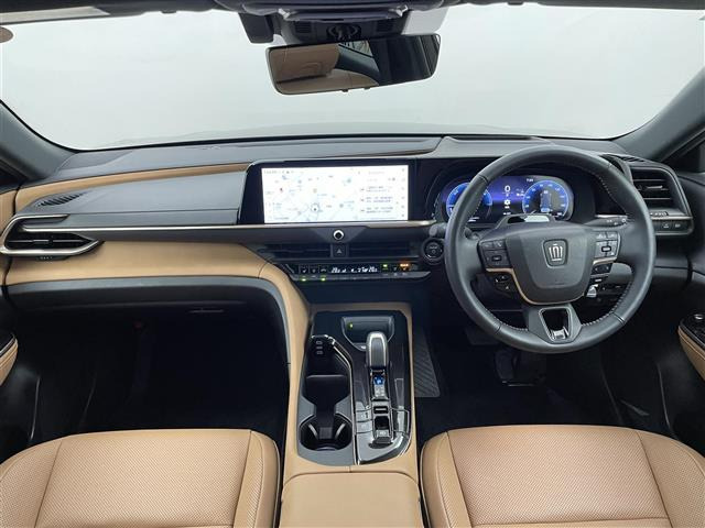 クラウンスポーツ2.5 Z E-Four 4WD