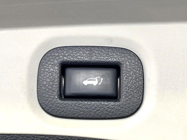 �y�p���[�o�b�N�h�A�z�X�}�[�g�L�[��^�]�Ȃ̃{�^�������������Ń��A�Q�[�g�������ŊJ���܂�!�ו��������Ă��鎞��A�����ʒu�ɂ���o�b�N�h�A��߂�ۂɕ֗��ȋ@�\�ł���