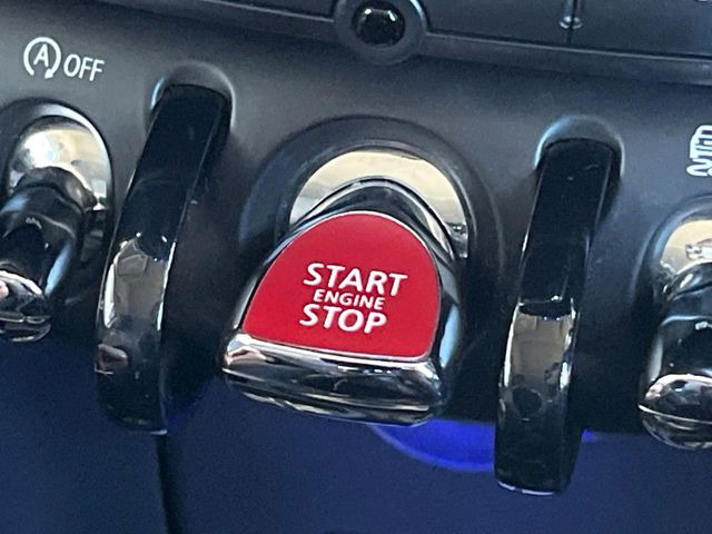 ���R���t�H�[�g�A�N�Z�X(�X�}�[�g�G���g���[�V�X�e��):�L�[���������Ă��邾���ŊJ���E�{������G���W���X�^�[�g�܂ő���\!