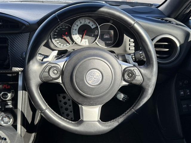 ���Ǝҗl�ւ̔̔��͂��f�肳���Ă��������܂��B �Ԍ������ԗ��̏ꍇ�́A�Ԍ����擾�������x�������z�ŕ\�����Ă���܂��B