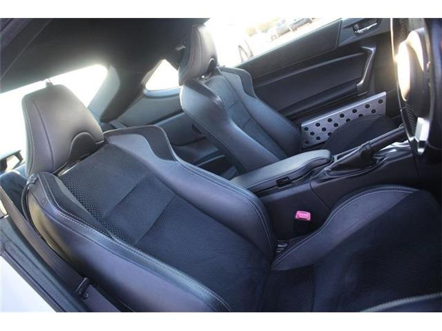 ���Ǝҗl�ւ̔̔��͂��f�肳���Ă��������܂��B �Ԍ������ԗ��̏ꍇ�́A�Ԍ����擾�������x�������z�ŕ\�����Ă���܂��B