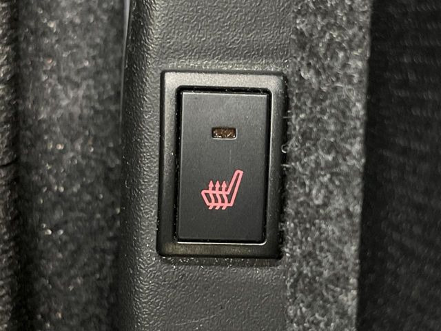 �y�V�[�g�q�[�^�[�z�������ɏd�󂷂�V�[�g�q�[�^�[!�G�A�R����葁�����܂��Ă����̂Ŋ�����̐l�����S�ł��ˁ�G�A�R���̉����͊������邩����A�Ƃ������ɂ����������߂ł��B