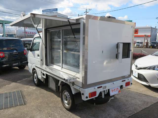 キャリイ移動販売冷凍車
