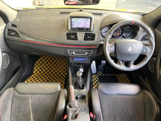 �A���ԃO���[�v���݌ɐ���2,000��!�S���̌n��X���烁�[�J�[�E�Ԏ��킸���Љ�o����̂ŁA���Ȃ��Ƀs�b�^���̂��Ԃ�������͂��ł���܂��͂��₢���킹��������