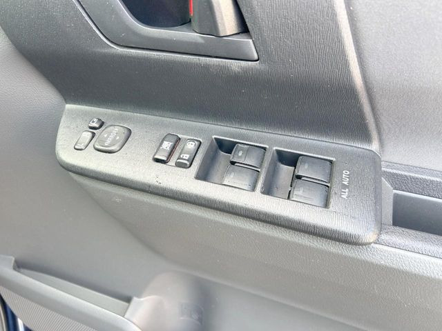 �y�d���i�[�~���[�z�T�C�h�~���[�͓d���i�[���ƂȂ��Ă���A�������ԏ�ł��L�Y�������X�N��}�����܂��B