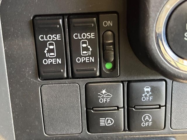 �y�����p���[�X���C�h�h�A�z�X�}�[�g�L�[��^�]�Ȃ̃X�C�b�`�Ō�ȗ����X���C�h�h�A�̊J���\���d��������͂����ăh�A���J����K�v�������A�����Ȃ��q�l�ł��ȒP�ɊJ���߂ł����K�ł���