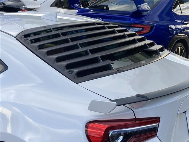 �yTRD�����E�C���h�D���[�o�[�z�����E�C���h�E���ɑ������邱�ƂŁA���E��傫���W���邱�ƂȂ����͂̃����X�^�C�����O�����o����Ƌ��ɁA�������̎����ւ̑��z���N����}���܂��B