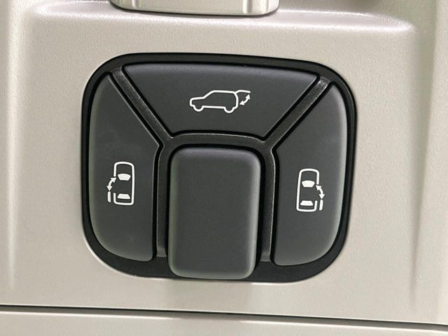 �y�����p���[�X���C�h�h�A�z�X�}�[�g�L�[��^�]�Ȃ̃X�C�b�`�Ō�ȗ����X���C�h�h�A�̊J���\���d��������͂����ăh�A���J����K�v�������A�����Ȃ��q�l�ł��ȒP�ɊJ���߂ł����K�ł���