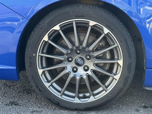 ���Ǝҗl�ւ̔̔��͂��f�肳���Ă��������܂��B �Ԍ������ԗ��̏ꍇ�́A�Ԍ����擾�������x�������z�ŕ\�����Ă���܂��B