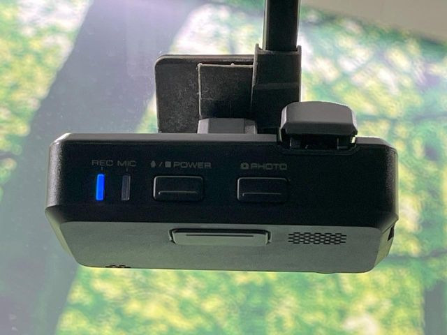 �y�h���C�u���R�[�_�[�z���S�E���S�ȃJ�[���C�t�ɕK�{�̃h���C�u���R�[�_�[�𑕔�!���s���͂������A������^�]�⎖�̂ɑ��������ۂ̏󋵂��f���ŋL�^���A����̃��X�N�ɔ����܂��B