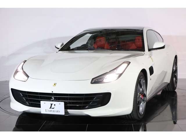 �X�|�[�c���f���ł���Ȃ�����[�X�y�[�X�͍L���A�[�����\������܂��̂ŗ��s�o�b�N��A������x�傫�ȉו��̎��[���\�ł��B