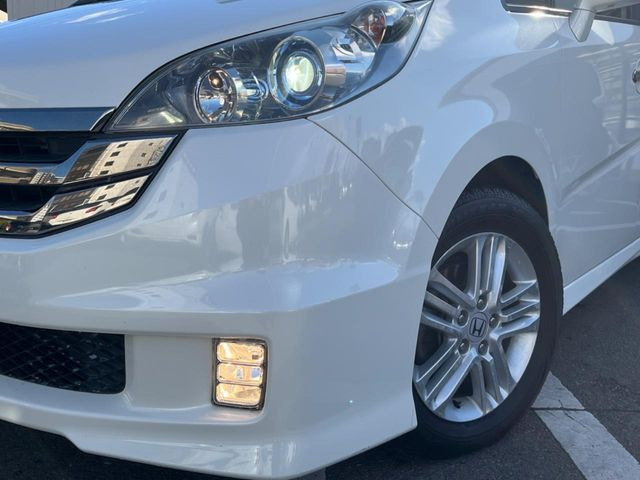 �yHID�w�b�h���C�g�z���ɖ��邭�O�����Ƃ炵�Ă����̂ŁA���V����Ԃ̑��s�������E�ǍD�ň��S���Ă���肢�������܂��B