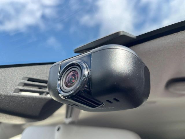 �y�h���C�u���R�[�_�[�z���S�E���S�ȃJ�[���C�t�ɕK�{�̃h���C�u���R�[�_�[�𑕔�!���s���͂������A������^�]�⎖�̂ɑ��������ۂ̏󋵂��f���ŋL�^���A����̃��X�N�ɔ����܂��B