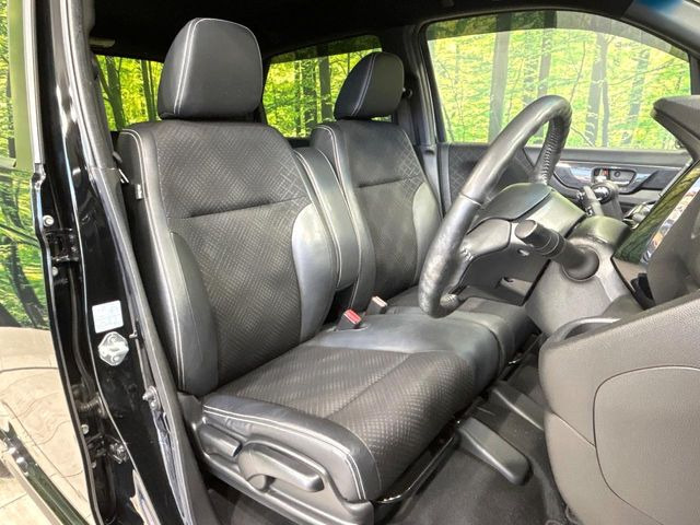 �y�n�[�t���U�[�V�[�g�z�������ƍ���S�n�𗼗������l�C�̃V�[�g���w�ʁE���ʂ̃t�@�u���b�N�f�ނ́A�ʋC���̗ǂ��⊊��ɂ����ɗD��Ă��܂��B�C���╞���ɍ��E���ꂸ���K�ɂ���肢�������܂��B