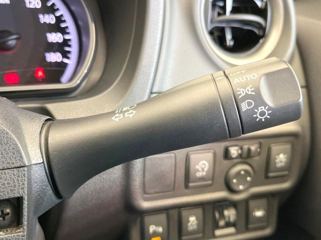 �y�I�[�g���C�g�z����̖��邳�ɉ����Ď����Ńw�b�h���C�g�̓_���E�������ł���@�\�ł�!���C�g�̕t���Y��E�����Y��Ȃǂ������Ȃ�A�J�̓���[���̑��s�����S!�g���l���ʉߎ����֗��ł��ˁ�