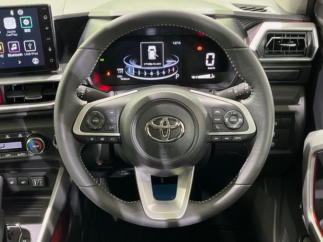 �y�����v�����X�e�A�����O�z�㎿�Ȋv���g�p���邱�ƂŁA��ɂ����������݂ƂĂ��^�]���₷���n���h���ł���