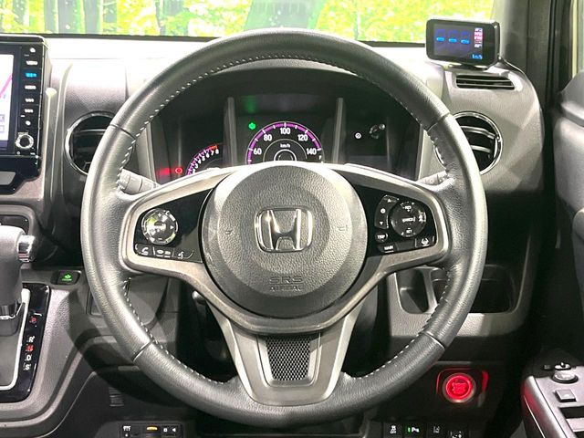 �y�����v�����X�e�A�����O�z�㎿�Ȋv���g�p���邱�ƂŁA��ɂ����������݂ƂĂ��^�]���₷���n���h���ł���