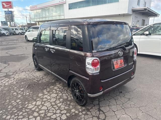 �݌ɎԂ́A�F�X�ȎԎ킪�������p�ӂ������Ă���܂��B