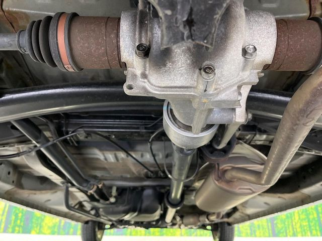 ����肪���ꂢ�Ȃ����ɁA�h�K���H�̎{�H���I�X�X���B�~��n��͂������A���ݕ��ɂ��Z���̕���A��Ń}�����E�E�B���^�[�X�|�[�c���������ɂ��D�]���������Ă���܂��B