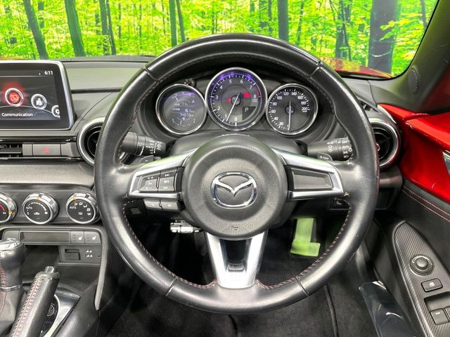 �y�����v�����X�e�A�����O�z�㎿�Ȋv���g�p���邱�ƂŁA��ɂ����������݂ƂĂ��^�]���₷���n���h���ł���