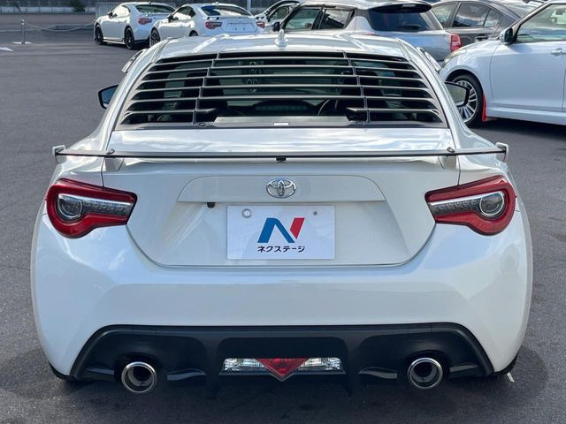 ���S�̍Œ�10�N�E���s�������ۏ�(�L��)�����p�ӁB�ۏؓ��e���[���͂������A�����_��&�I�C��������A�N�����x�̑S���E24���ԃ��[�h�T�[�r�X���t�т���Ă���܂��̂ł����S�������B