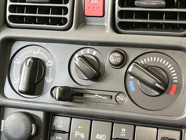 �����~�������Ă��S�Ȃɉ��K�ȋ󒲂�͂��Ă����A�_�C�������G�A�R���𑕔���