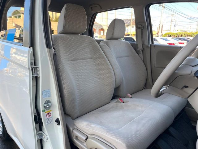 �^�]�ȃV�[�g���͎g�p�������Ȃ��A�ǍD�ȏ�ԂƂȂ��Ă��܂��B���J�Ɏg���Ă������Ƃ��悭�킩��܂��ˁB