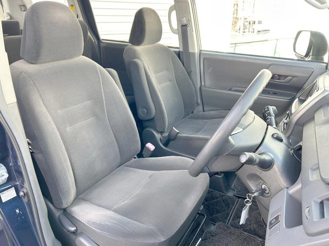 �^�]�ȃV�[�g���͎g�p�������Ȃ��A�ǍD�ȏ�ԂƂȂ��Ă��܂��B���J�Ɏg���Ă������Ƃ��悭�킩��܂��ˁB