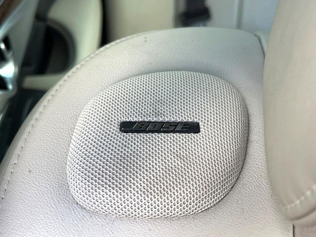 �yBOSE�T�E���h�V�X�e���z���[�J�[�I�v�V�����̍��i�ʃT�E���h�V�X�e���𓋍ځB��p�̃`���[�j���O���{���ꂽ�召�l�X�ȃX�s�[�J�[����ǎ��ȃT�E���h���t�ł��A�Տꊴ���ӂ�鉹����Ԃ����o���܂��B