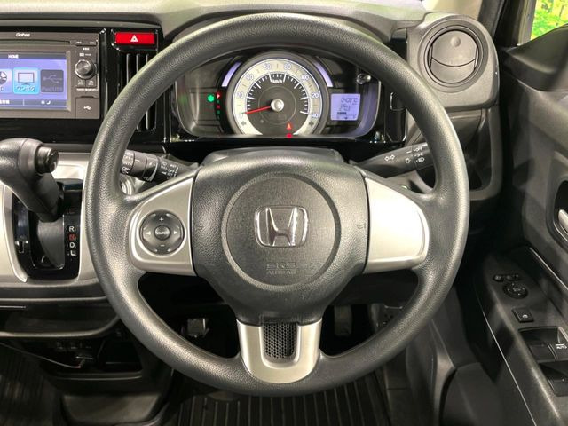 �y�X�e�A�����O�X�C�b�`�z�^�]���A�O������ڐ������炷���ƂȂ��A�I�[�f�B�I���̑��삪�\�ȕ֗��@�\!���S&���K�ȃh���C�u�����o���Ă���܂���