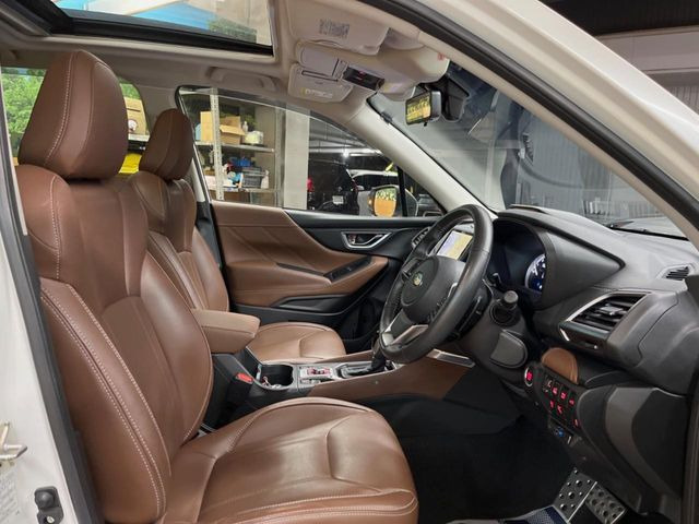 �y�u���E�����U�[�V�[�g�z�f�U�C�����������A�������̂��钃�v�V�[�g�B��ɑ̂ɐG��镔��������A����S�n�̗ǂ��ɂ͂�����肽���ł��ˁ􉘂�̕t����򉻂�}����������R�[�e�B���O�{�H�����X�X���ł����