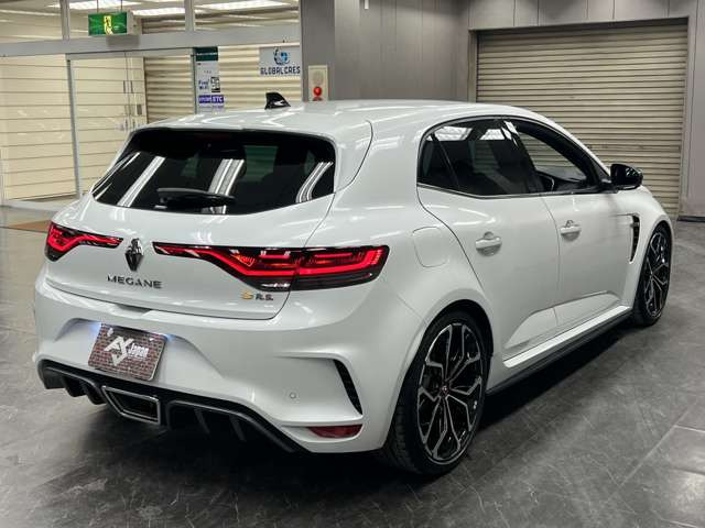 �y�A�N�Z�X�z����:������/���Β���IC����15���B