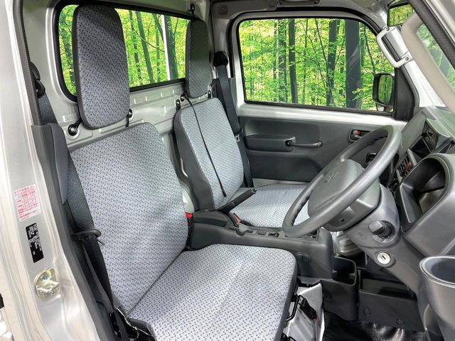 �^�]�ȃV�[�g���͎g�p�������Ȃ��A�ǍD�ȏ�ԂƂȂ��Ă��܂��B���J�Ɏg���Ă������Ƃ��悭�킩��܂��ˁB