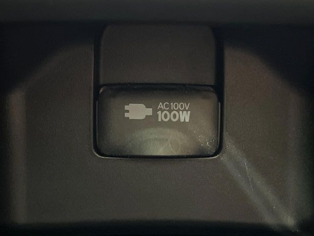 �y�A�N�Z�T���[�R���Z���g�z�L�����v��X�|�[�c�A�A�E�g�h�A�ł̃A�N�e�B�r�e�B�͂������A�ЊQ�E��d�̍ۂɏ����ɂ��Ȃ�AC100V�R���Z���g�𑕔���P�[�^�C��^�u���b�g�A�Q�[���@��̏[�d�ɂ���