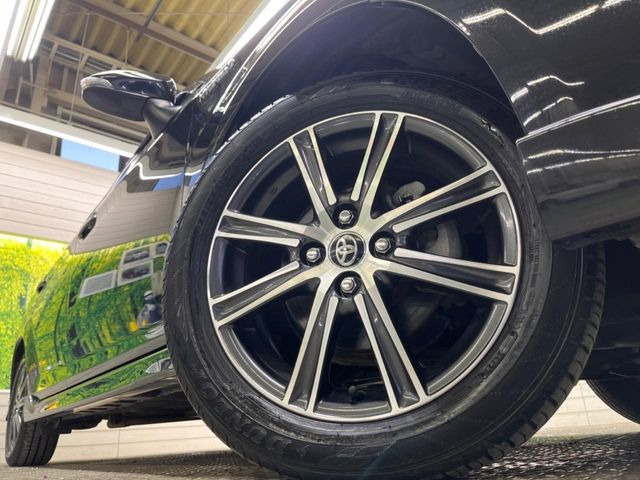 �y����16�C���`�A���~�z�C�[���z�O�ςɃ}�b�`���������A���~�z�C�[���𑕒����Ă���܂��B�e��ЊO�A���~�z�C�[����A�X�^�b�h���X�^�C�����戵�����Ă���܂��B���񂲑��k����������