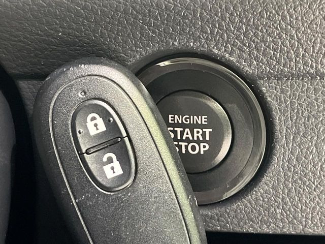 �y�L�[���X�X�^�[�g�V�X�e���z�J�o����|�P�b�g�ɓ��ꂽ�܂܂ł��h�A�̎{���E�������\�ȃX�}�[�g�L�[�𑕔��B�G���W���̃I���E�I�t�����J�M�����o���K�v����������Ƃ��Ă��֗��ł���