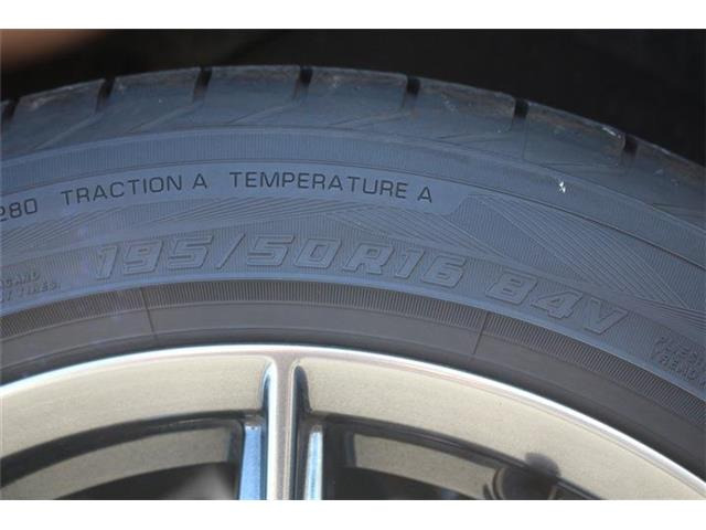 ���Ǝҗl�ւ̔̔��͂��f�肳���Ă��������܂��B �Ԍ������ԗ��̏ꍇ�́A�Ԍ����擾�������x�������z�ŕ\�����Ă���܂��B