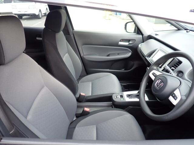 �t�����g�V�[�g�A��ԗǍD�ň��S�ł��B�傫�ȉ�����Ȃ����S�ł�