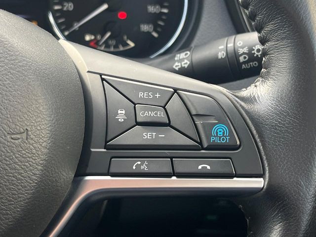 �y�v���p�C���b�g�z�������H�ł̒��������s���y��!!�a�؎��Ə��񑖍s�̃V�[���ŁA�A�N�Z���E�u���[�L�E�X�e�A�����O�������Ő��䂵�A�������^�]�̕��S���y�����Ă���܂���