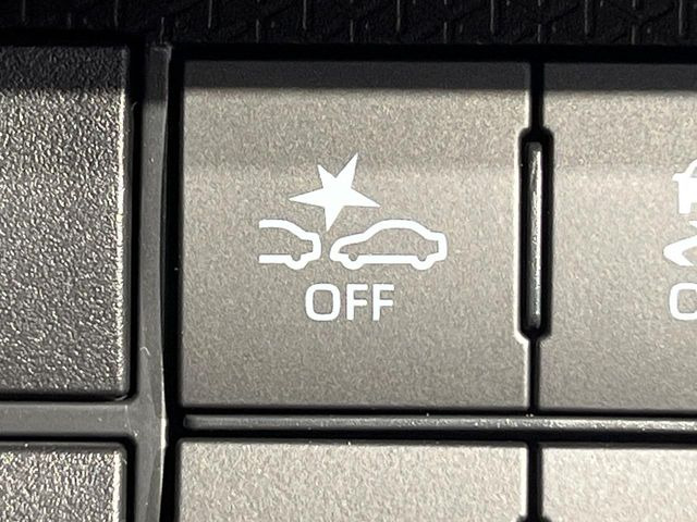 �y�X�}�[�g�A�V�X�g�z���s���ɑO���̎ԗ�����F�����A�Փ˂������Ȏ��͌x��ƃu���[�L�ŏՓˉ���Ɣ�Q�y�����A�V�X�g�B�����S�Ƀh���C�u�����y���݂��������܂��B