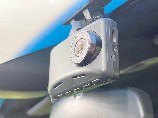 �y�h���C�u���R�[�_�[�z���S�E���S�ȃJ�[���C�t�ɕK�{�̃h���C�u���R�[�_�[�𑕔�!���s���͂������A������^�]�⎖�̂ɑ��������ۂ̏󋵂��f���ŋL�^���A����̃��X�N�ɔ����܂��B