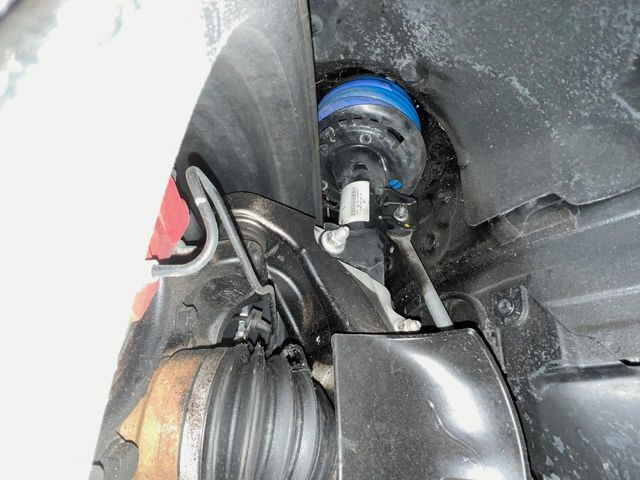 �ySPOON���_�E���T�X�z���[�_�E���ς݂̂��ԂŁA�X�^�C���b�V���Ȍ����ڂƂȂ��Ă���܂��B�ԗ��̏d�S�������鎖�ŁA���s���̈��萫�����サ�܂���