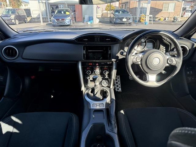 ���Ǝҗl�ւ̔̔��͂��f�肳���Ă��������܂��B �Ԍ������ԗ��̏ꍇ�́A�Ԍ����擾�������x�������z�ŕ\�����Ă���܂��B