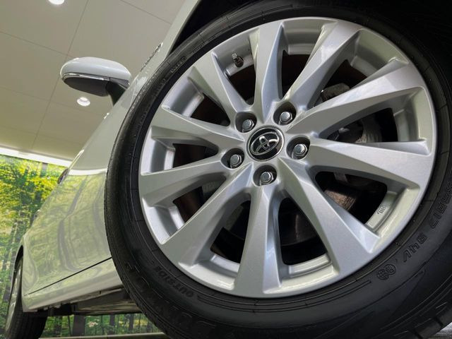 �y����17�C���`�A���~�z�C�[���z�O�ςɃ}�b�`���������A���~�z�C�[���𑕒����Ă���܂��B�e��ЊO�A���~�z�C�[����A�X�^�b�h���X�^�C�����戵�����Ă���܂��B���񂲑��k����������