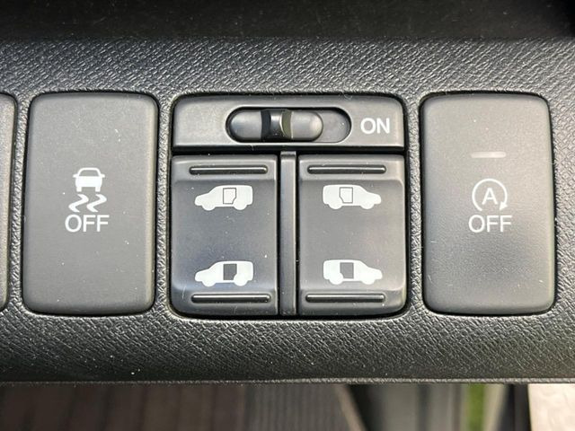 �y�����p���[�X���C�h�h�A�z�X�}�[�g�L�[��^�]�Ȃ̃X�C�b�`�Ō�ȗ����X���C�h�h�A�̊J���\���d��������͂����ăh�A���J����K�v�������A�����Ȃ��q�l�ł��ȒP�ɊJ���߂ł����K�ł���